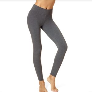 HUE Grey Like New Full Length Leggings. XS.